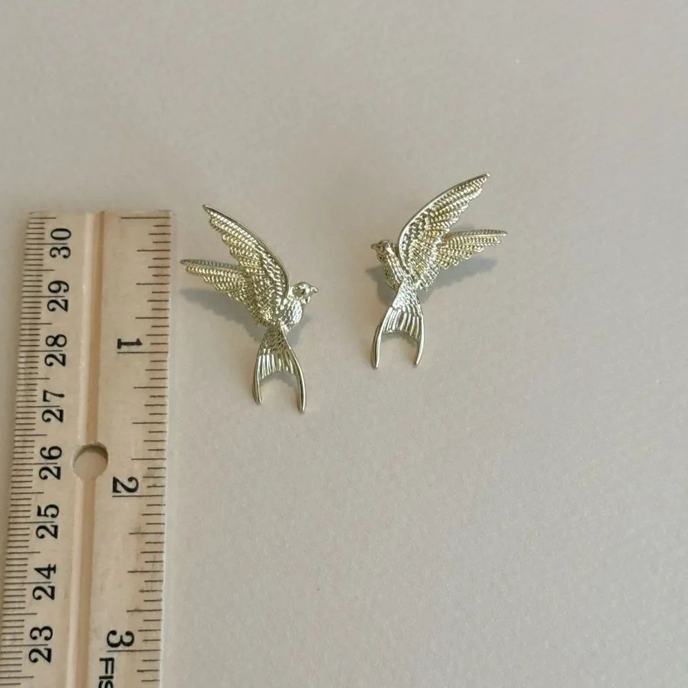 Bird stud earrings M799 - Picture 2 of 4